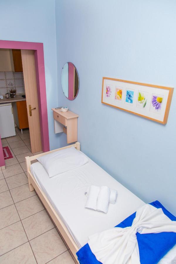 Aparthotel Studio Eftihia à Paralía Extérieur photo